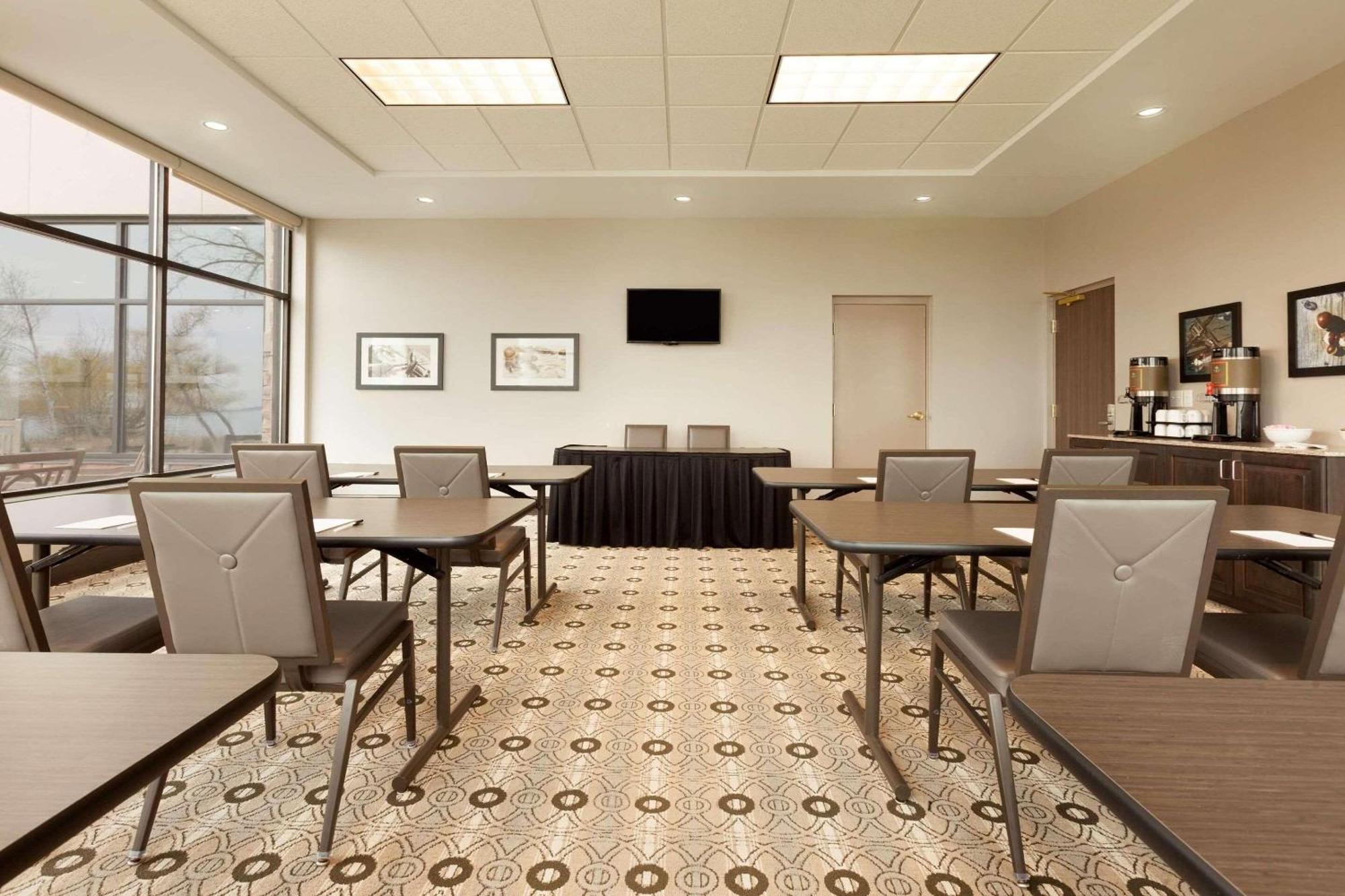 Country Inn & Suites By Radisson, Bemidji, Mn מראה חיצוני תמונה